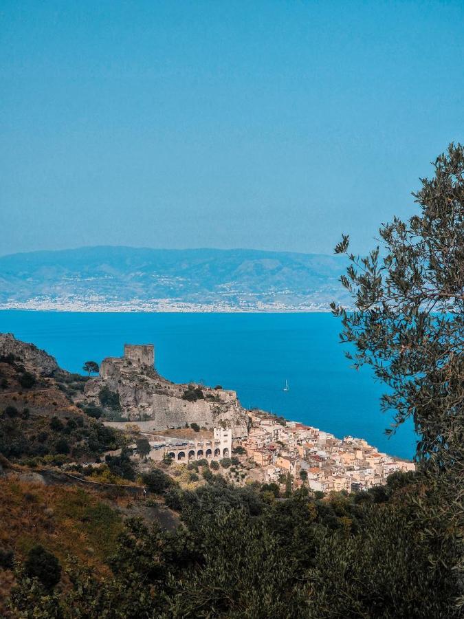Agriturismo Bella Vista - Da Carmelo Санта Тереза ди Рива Екстериор снимка